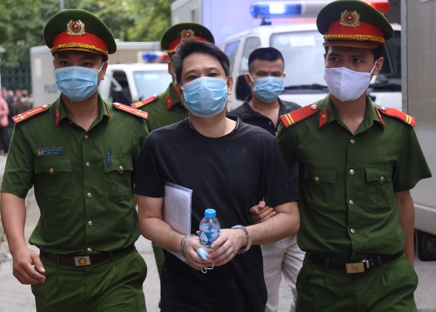 Bị cáo Bùi Quốc Việt - anh trai bị can Bùi Quang Huy. Bị cáo Bùi Quốc Việt - anh trai bị can Bùi Quang Huy.