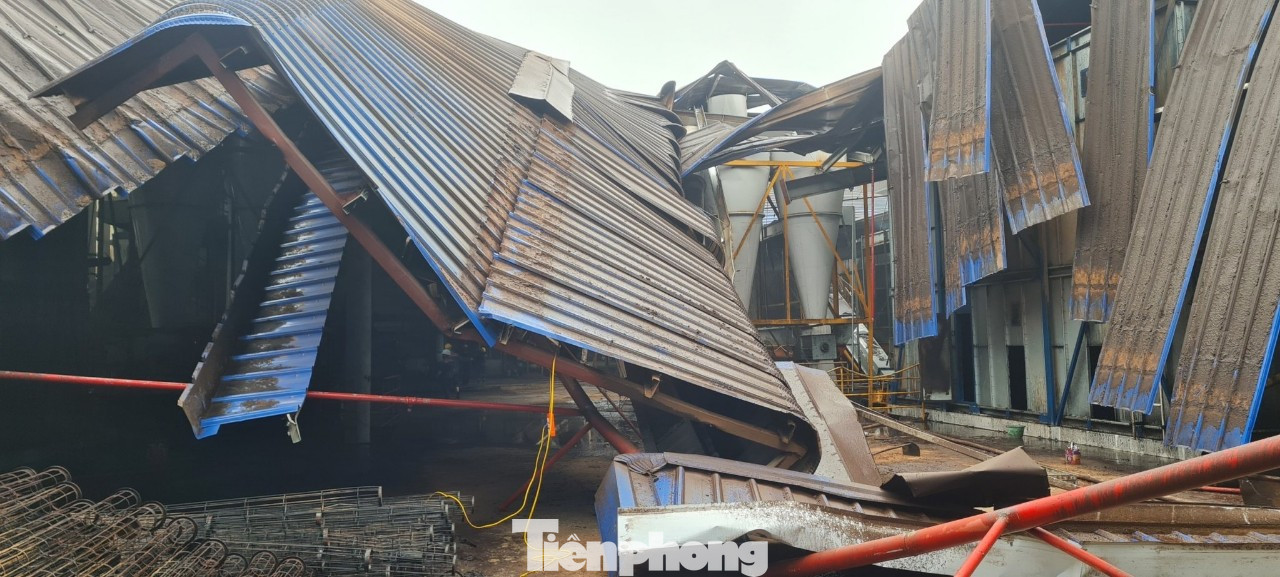 Vụ cháy nhà xưởng của Công ty Huarong gây nguy cơ thiệt hại rất nghiêm trọng đối với Công ty LG, khi hơn 4.000 m2 nhà xưởng chưa được nghiệm thu, bàn giao. Vụ cháy nhà xưởng của Công ty Huarong gây nguy cơ thiệt hại rất nghiêm trọng đối với Công ty LG, khi hơn 4.000 m2 nhà xưởng chưa được nghiệm thu, bàn giao.