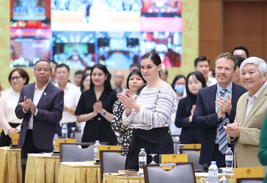 Đại biểu các tổ chức quốc tế, chuyên gia, nhà khoa học và các đối tác phát triển tham dự hội nghị. (Ảnh: Dương Giang/TTXVN) Đại biểu các tổ chức quốc tế, chuyên gia, nhà khoa học và các đối tác phát triển tham dự hội nghị. (Ảnh: Dương Giang/TTXVN)