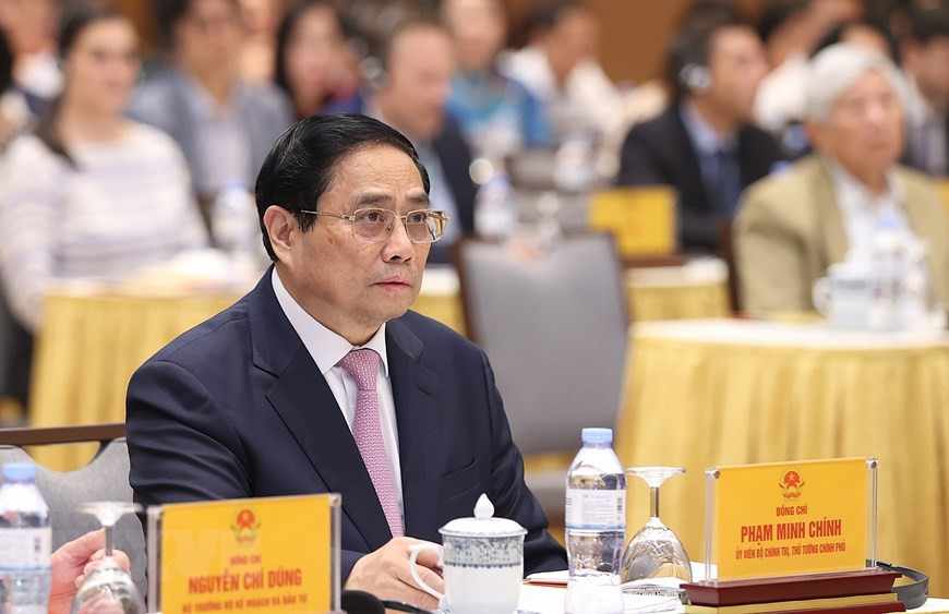 Hội nghị công bố và triển khai Quy hoạch tổng thể quốc gia thời kỳ 2021-2030, tầm nhìn đến năm 2050 với chủ đề “Tư duy mới-Tầm nhìn mới-Cơ hội mới- Giá trị mới,” được tổ chức trực tuyến từ điểm cầu Chính phủ đến các tỉnh, thành phố Trung ương. (Ảnh: Dương Giang/TTXVN) Hội nghị công bố và triển khai Quy hoạch tổng thể quốc gia thời kỳ 2021-2030, tầm nhìn đến năm 2050 với chủ đề “Tư duy mới-Tầm nhìn mới-Cơ hội mới- Giá trị mới,” được tổ chức trực tuyến từ điểm cầu Chính phủ đến các tỉnh, thành phố Trung ương. (Ảnh: Dương Giang/TTXVN)