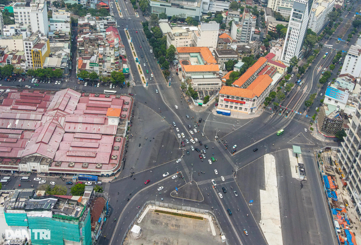 Diện mạo bùng binh Bến Thành sau hơn 100 năm ảnh 6