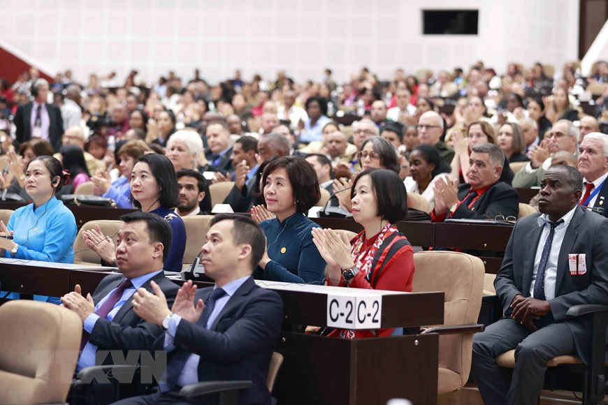 Đại biểu Việt Nam dự phiên họp. (Ảnh: Doãn Tấn/TTXVN) Đại biểu Việt Nam dự phiên họp. (Ảnh: Doãn Tấn/TTXVN)