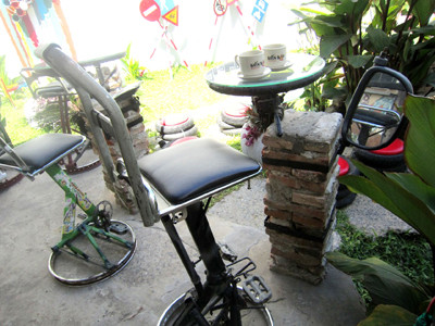 Một góc quán cà phê . Một góc quán cà phê