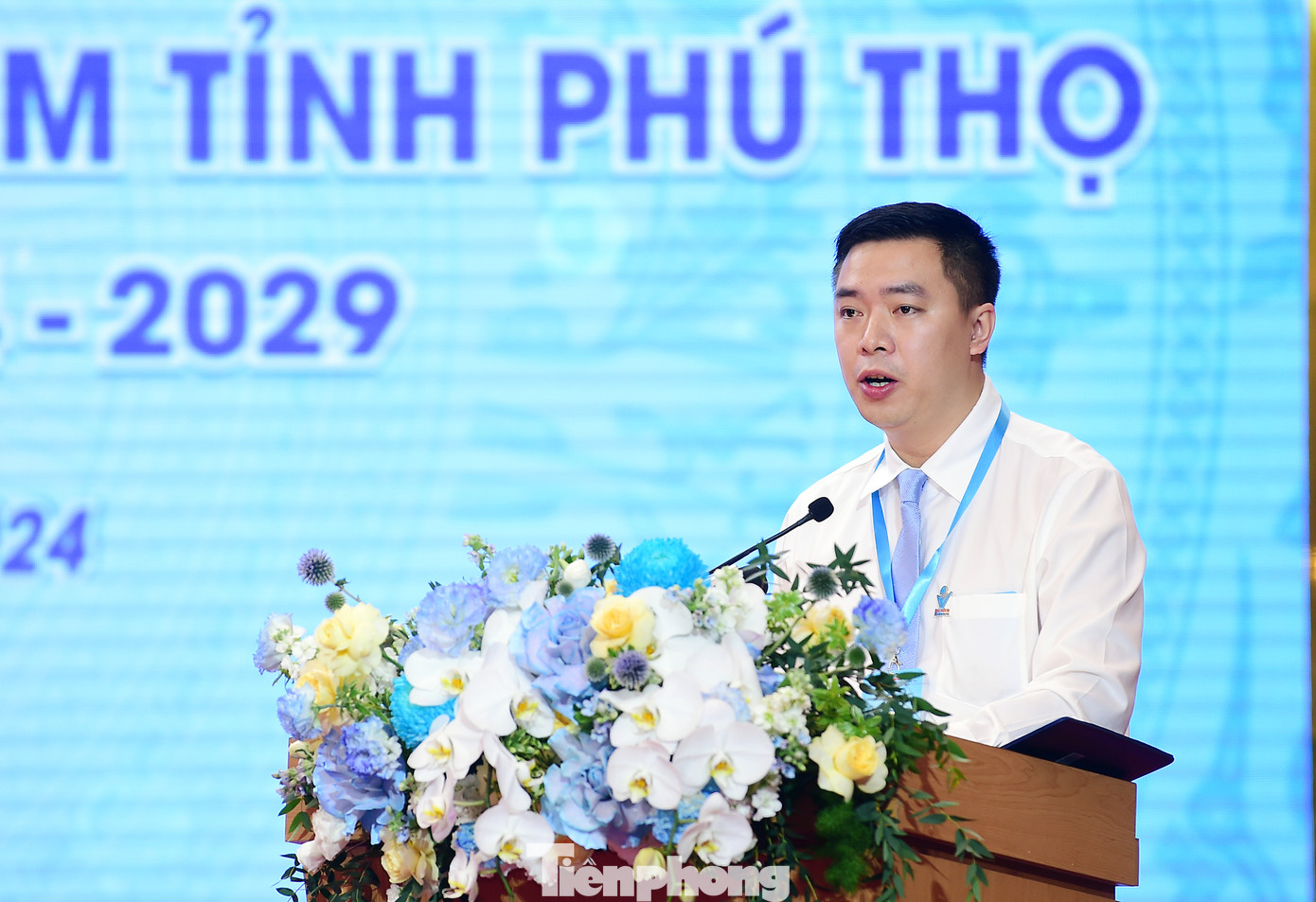 Anh Hoàng Thái Nam - Phó Bí thư Tỉnh Đoàn Phú Thọ trình bày báo cáo tổng hợp ý kiến đóng góp vào văn kiện Đại hội đại biểu toàn quốc Hội LHTN Việt Nam lần thứ IX, nhiệm kỳ 2024 - 2029. Ảnh: Xuân Tùng Anh Hoàng Thái Nam - Phó Bí thư Tỉnh Đoàn Phú Thọ trình bày báo cáo tổng hợp ý kiến đóng góp vào văn kiện Đại hội đại biểu toàn quốc Hội LHTN Việt Nam lần thứ IX, nhiệm kỳ 2024 - 2029. Ảnh: Xuân Tùng