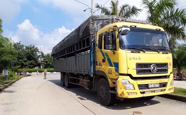 Nữ công nhân gặp nạn tử vong, đồng nghiệp quyên góp tiền lo hậu sự ảnh 1