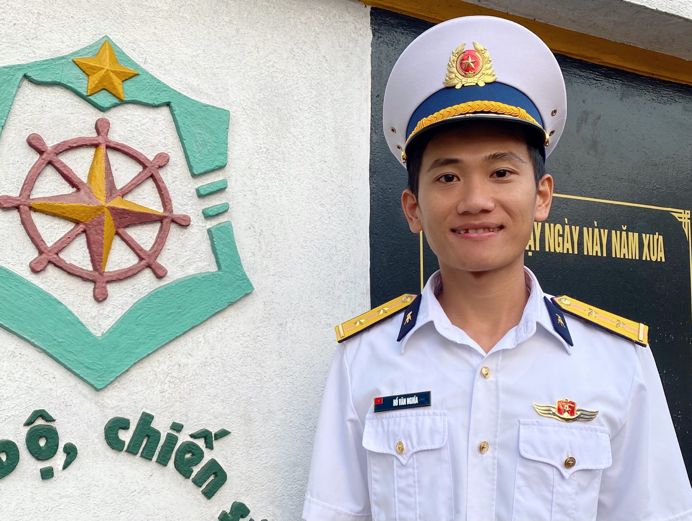 Trung uý quân nhân chuyên nghiệp Hồ Văn Nghĩa Trung uý quân nhân chuyên nghiệp Hồ Văn Nghĩa