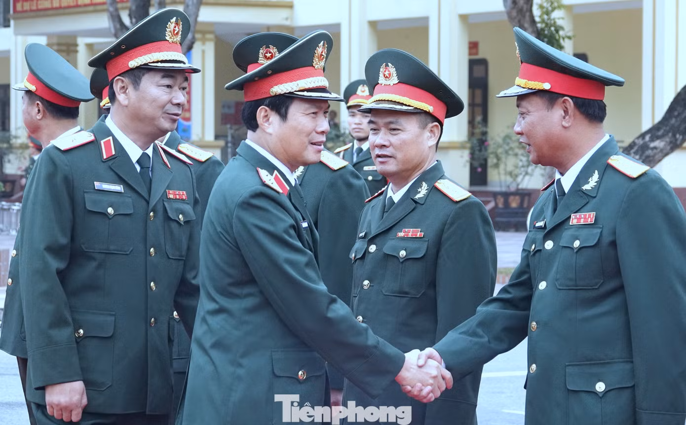 Thượng tướng Nguyễn Tân Cương - Ủy viên Trung ương Đảng, Tổng Tham mưu trưởng Quân đội nhân dân Việt Nam, Thứ trưởng Bộ Quốc phòng tới dự lễ công bố quyết định thành lập Quân đoàn 12. Ảnh: Nguyễn Minh