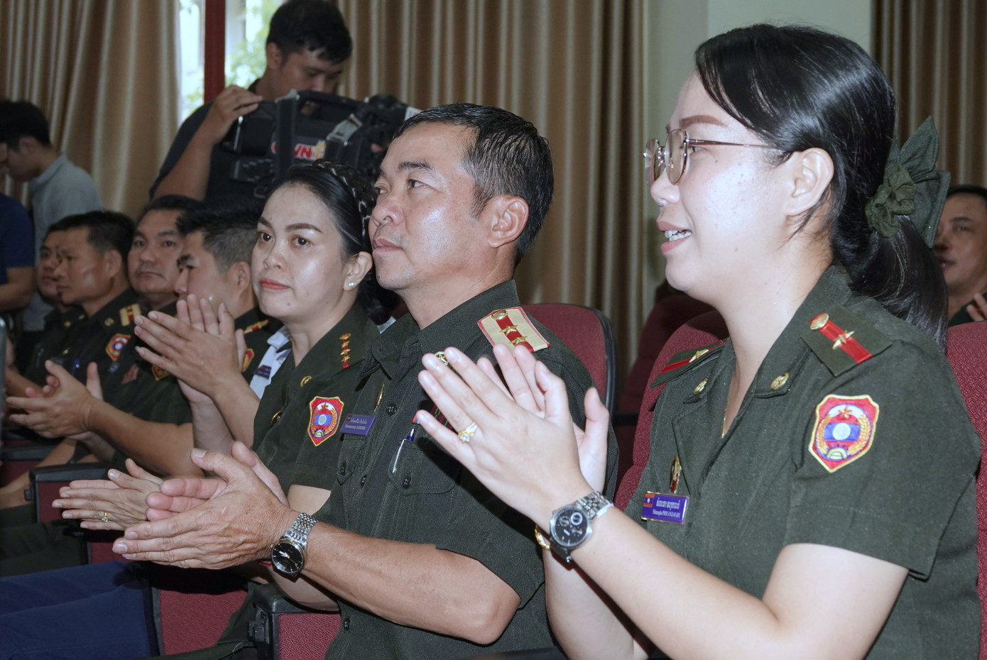 Tham gia lớp tập huấn có 40 học viên là quân nhân đến từ các cơ quan, đơn vị thuộc Quân đội nhân dân Lào. Tham gia lớp tập huấn có 40 học viên là quân nhân đến từ các cơ quan, đơn vị thuộc Quân đội nhân dân Lào.