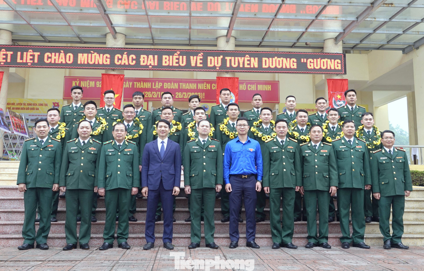 Đại biểu lãnh đạo và 20 Gương mặt trẻ tiêu biểu, Gương mặt trẻ triển vọng BĐBP năm 2022.