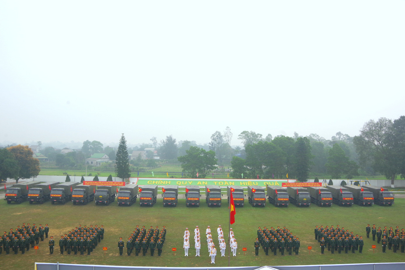 Toàn cảnh lễ công bố quyết định