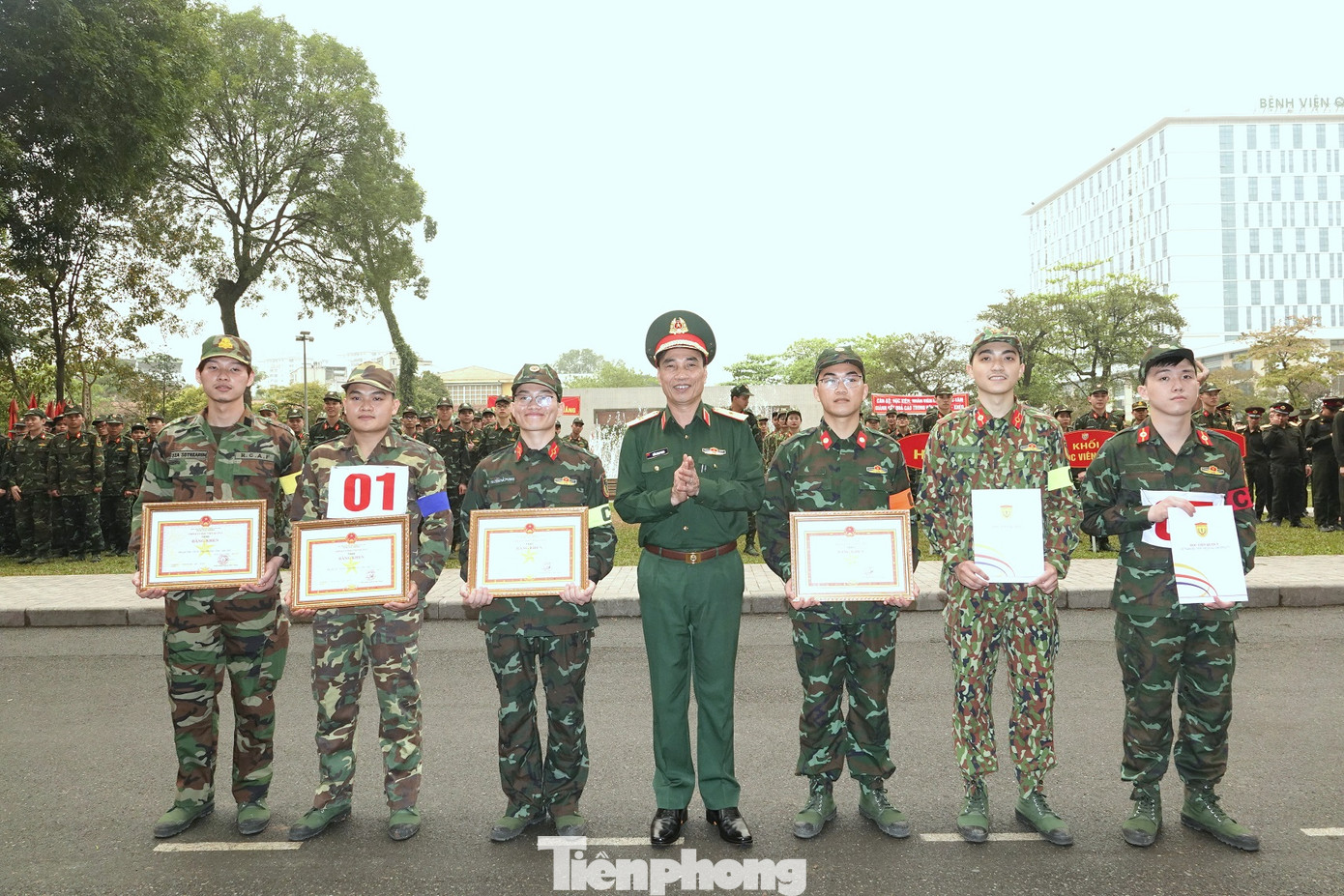 Kết thúc hội thi, Ban tổ chức trao giải Nhất cho đội thi Sáng tạo của học viên Campuchia; giải Nhì thuộc về đội Xung kích của học viên Lào; 2 đội thi Búa liềm và Mưu trí của học viên Việt Nam được trao giải Ba; 2 đội Tia chớp và Phù Đổng của học viên Việt Nam giành giải Khuyến khích.