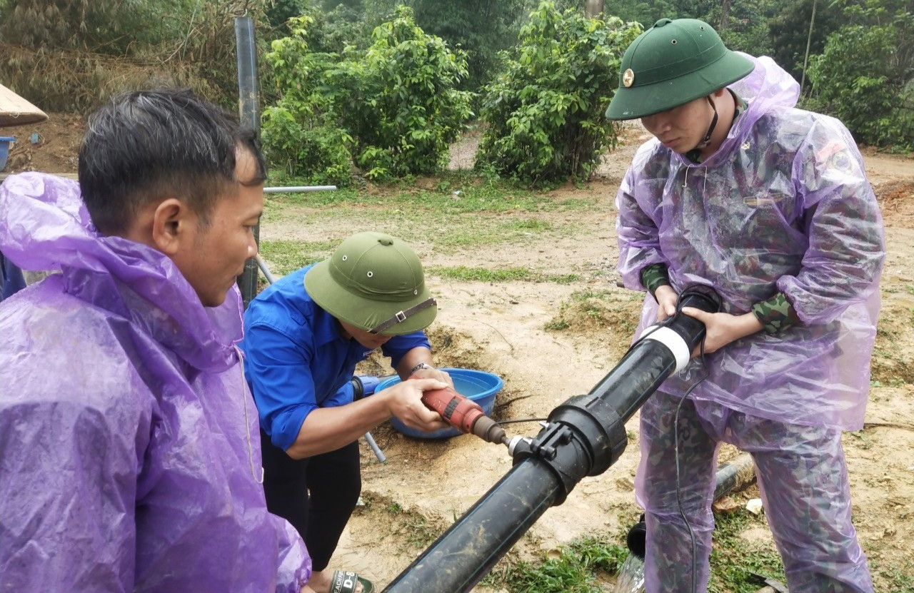 Chủ trì, kêu gọi các ban, ngành, đoàn thể, các công ty, xí nghiệp và các nhà hảo tâm hỗ trợ, khởi công xây dựng 1 nhà tình nghĩa; phối hợp xây dựng và tổ chức bàn giao 1 công trình nước sạch; tổ chức cấp phát 170 Ipad cho 170 em học sinh từ lớp 2 đến lớp 9 thuộc diện khó khăn; kêu gọi, vận động, phối hợp tặng 70 bộ áo quần mới cho người nghèo; kịp thời tiếp cận sơ cứu 1 thuyền viên bị nạn trên biển chuyển bệnh viện tuyến trên điều trị...