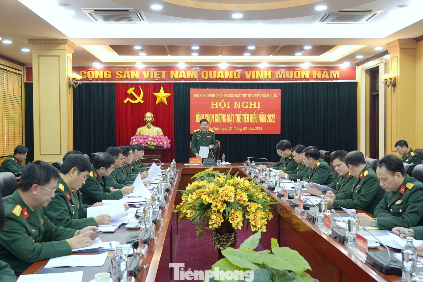 Các đại biểu dự hội nghị.