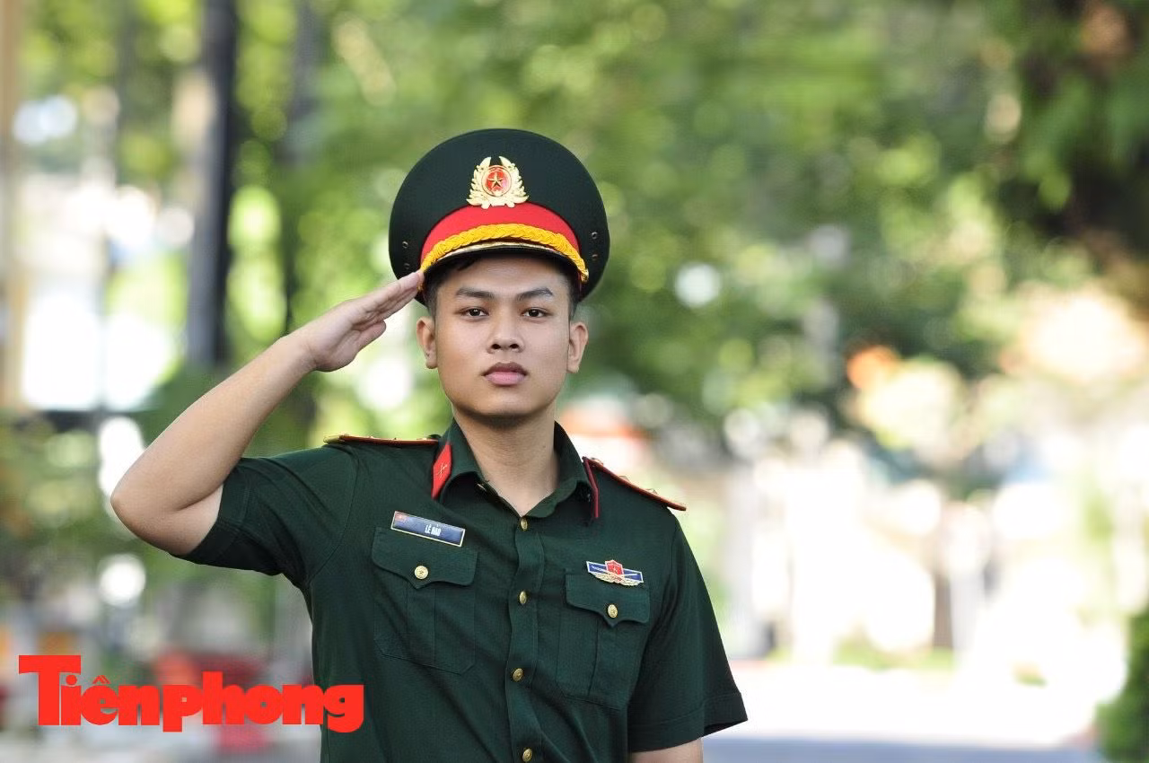 Thượng úy Lê Hảo Thượng úy Lê Hảo