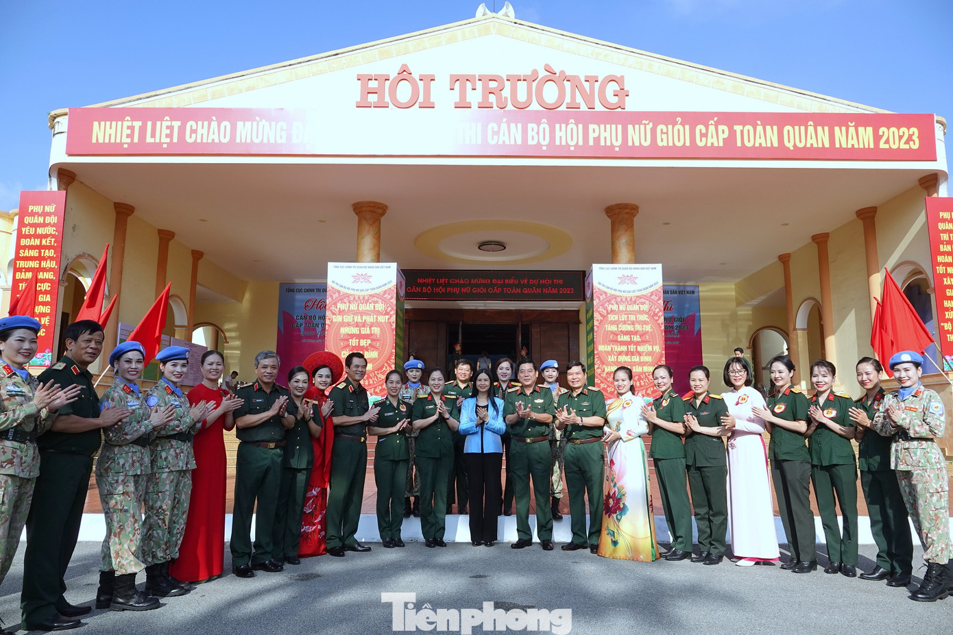 Các đại biểu về dự lễ khai mạc hội thi, sáng 1/10. Ảnh: Nguyễn Minh Các đại biểu về dự lễ khai mạc hội thi, sáng 1/10. Ảnh: Nguyễn Minh