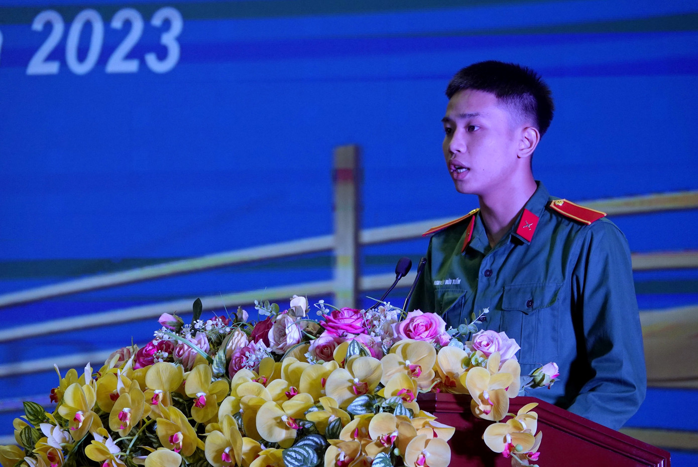 Binh nhì Nguyễn Hữu Tuấn (học viên Đại đội 5, Tiểu đoàn 2) phát biểu tại chương trình. Binh nhì Nguyễn Hữu Tuấn (học viên Đại đội 5, Tiểu đoàn 2) phát biểu tại chương trình.