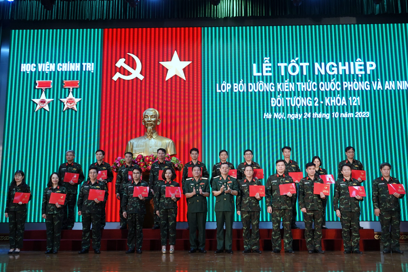 Ảnh: Nguyễn Minh Ảnh: Nguyễn Minh