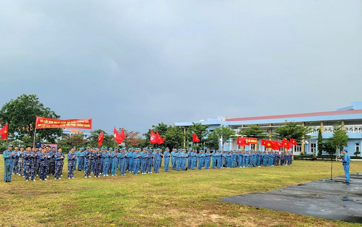 Lễ phát động Tết trồng cây tại Lữ đoàn tàu ngầm 189