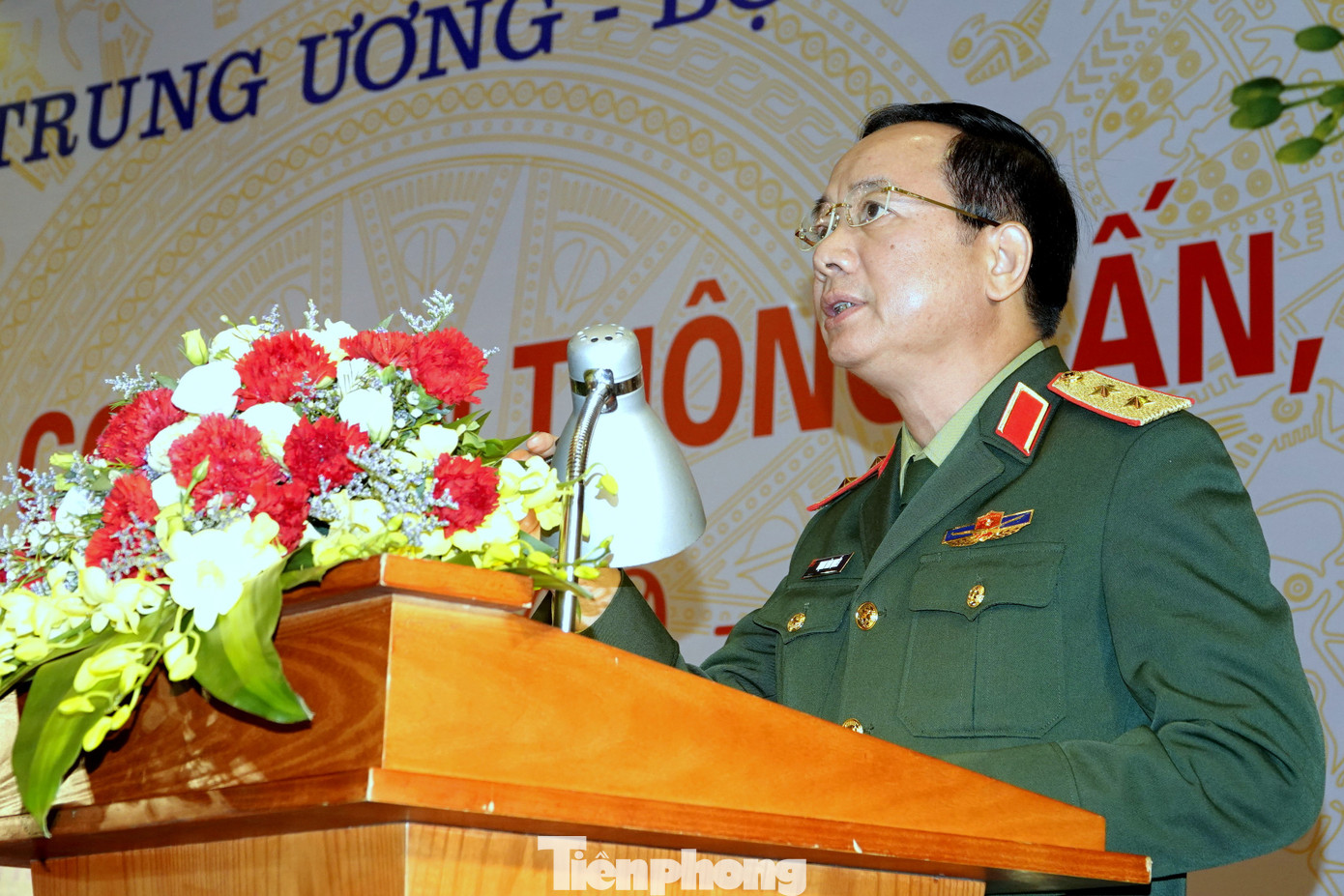 Trung tướng Trịnh Văn Quyết - Phó Chủ nhiệm Tổng cục Chính trị QĐND Việt Nam thông tin về kết quả phối hợp tuyên truyền báo chí Trung tướng Trịnh Văn Quyết - Phó Chủ nhiệm Tổng cục Chính trị QĐND Việt Nam thông tin về kết quả phối hợp tuyên truyền báo chí