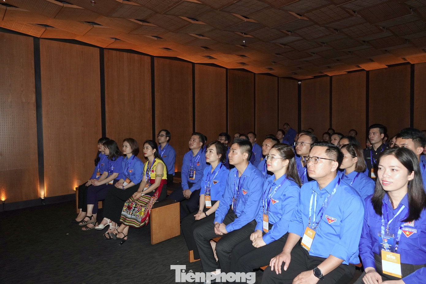 Xem phim tư liệu lịch sử tại nhà Quốc hội