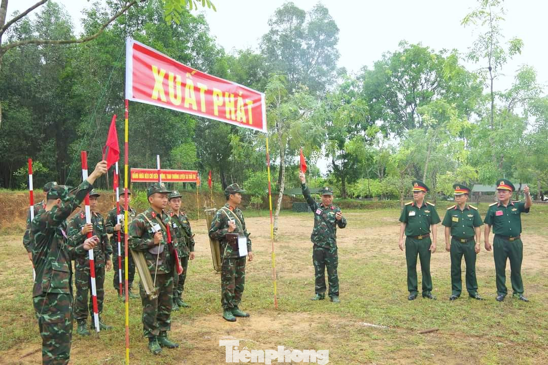 Lữ đoàn thường xuyên tổ chức hội thao giữa các đơn vị nhằm đánh giá chất lượng công tác huấn luyện, sẵn sàng chiến đấu của bộ đội. Lữ đoàn thường xuyên tổ chức hội thao giữa các đơn vị nhằm đánh giá chất lượng công tác huấn luyện, sẵn sàng chiến đấu của bộ đội.