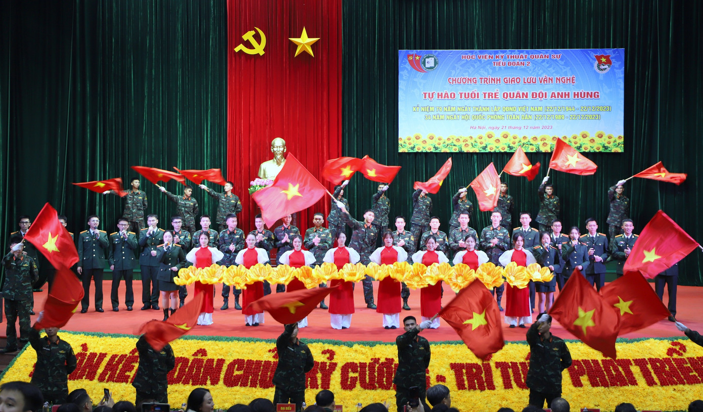 Các tiết mục đặc sắc do tuổi trẻ Tiểu đoàn 2 và các đơn vị kết nghĩa trong chương trình giao lưu nhằm thể hiện khát vọng cống hiến, phấn đấu không ngừng trong học tập, nghiên cứu khoa học, rèn luyện và trưởng thành, xứng đáng với vai trò xung kích, tiên phong của thế hệ trẻ.