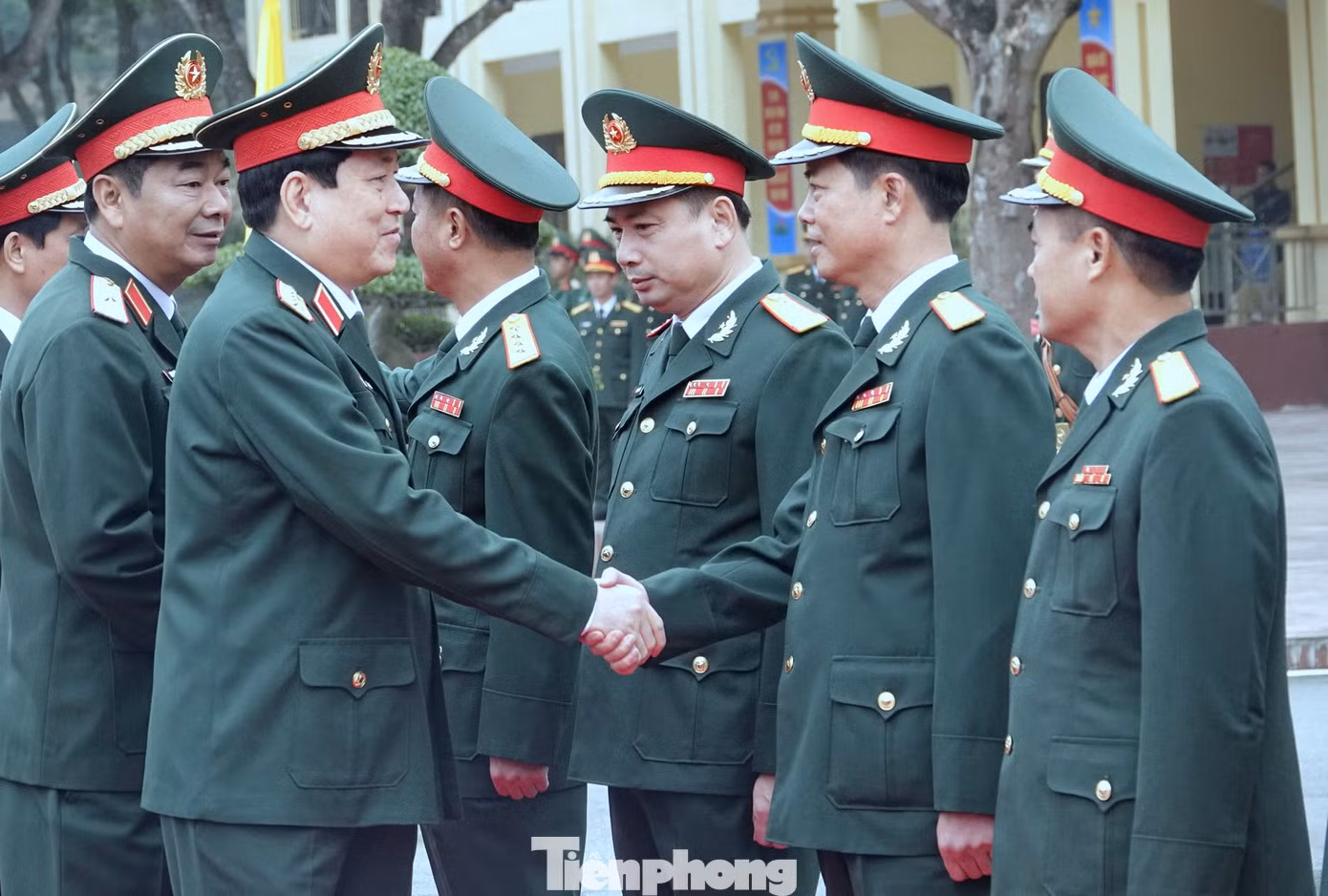 Đại tướng Lương Cường - Ủy viên Bộ Chính trị, Chủ nhiệm Tổng cục Chính trị Quân đội nhân dân Việt Nam tới dự lễ công bố quyết định thành lập Quân đoàn 12. Ảnh: Nguyễn Minh