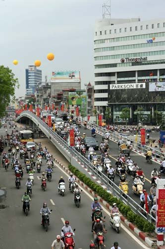 "Bài toán quy hoạch giao thông sở dĩ bị chồng chéo do quy hoạch giao thông đang bị bó buộc bởi quy hoạch xây dựng".