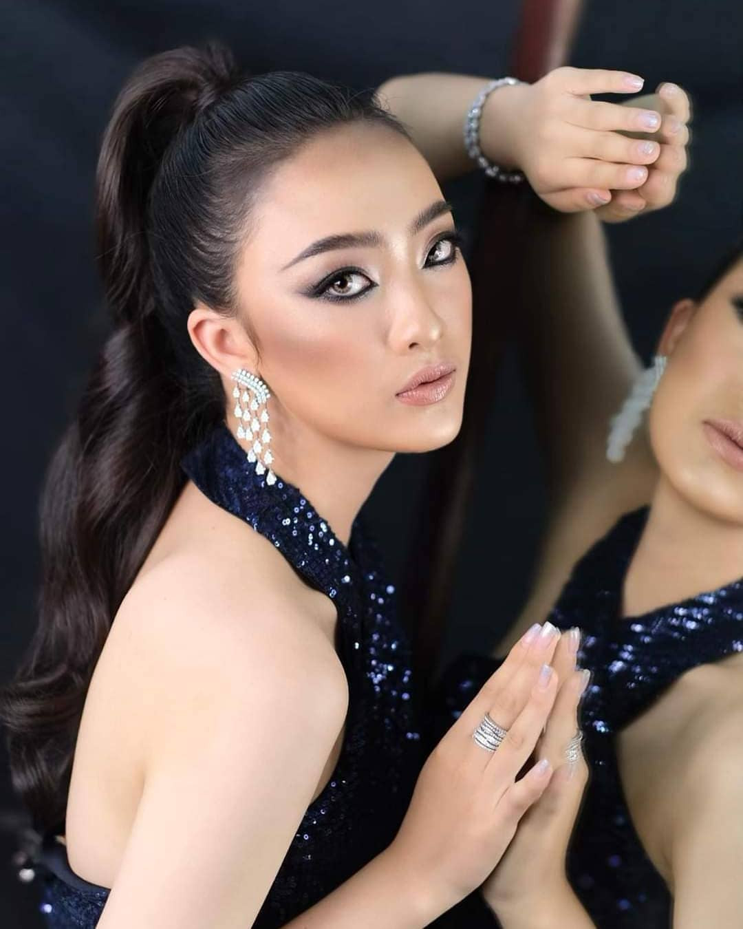 Noulaou Wamenglor cao 1,67 m, nặng 53 kg, được xem là thí sinh nổi bật ngay từ đầu cuộc thi.