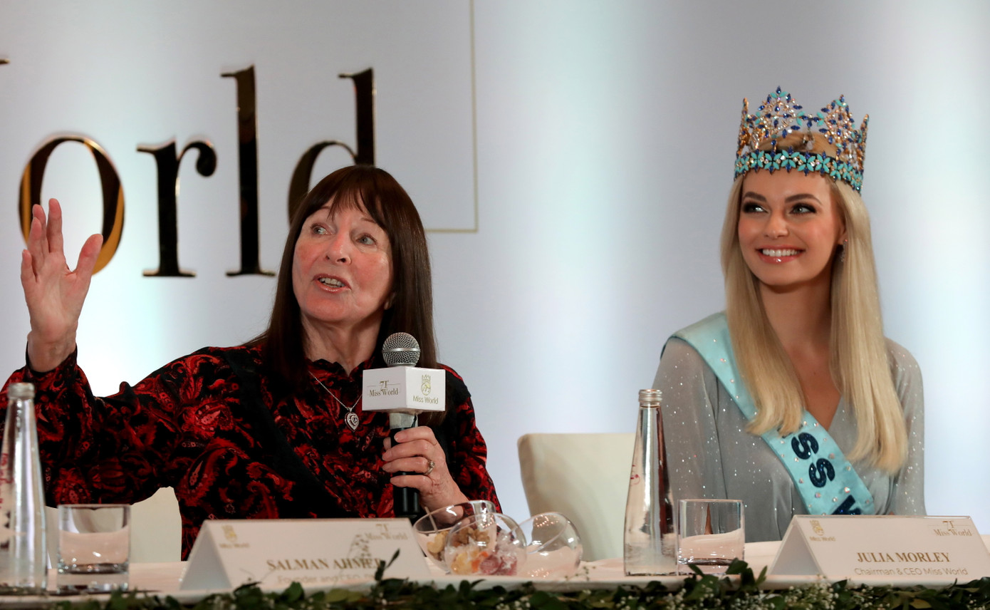 Bà Julia Morley chia sẻ quan điểm về việc bỏ giới hạn tuổi dự thi tại các cuộc thi sắc đẹp.