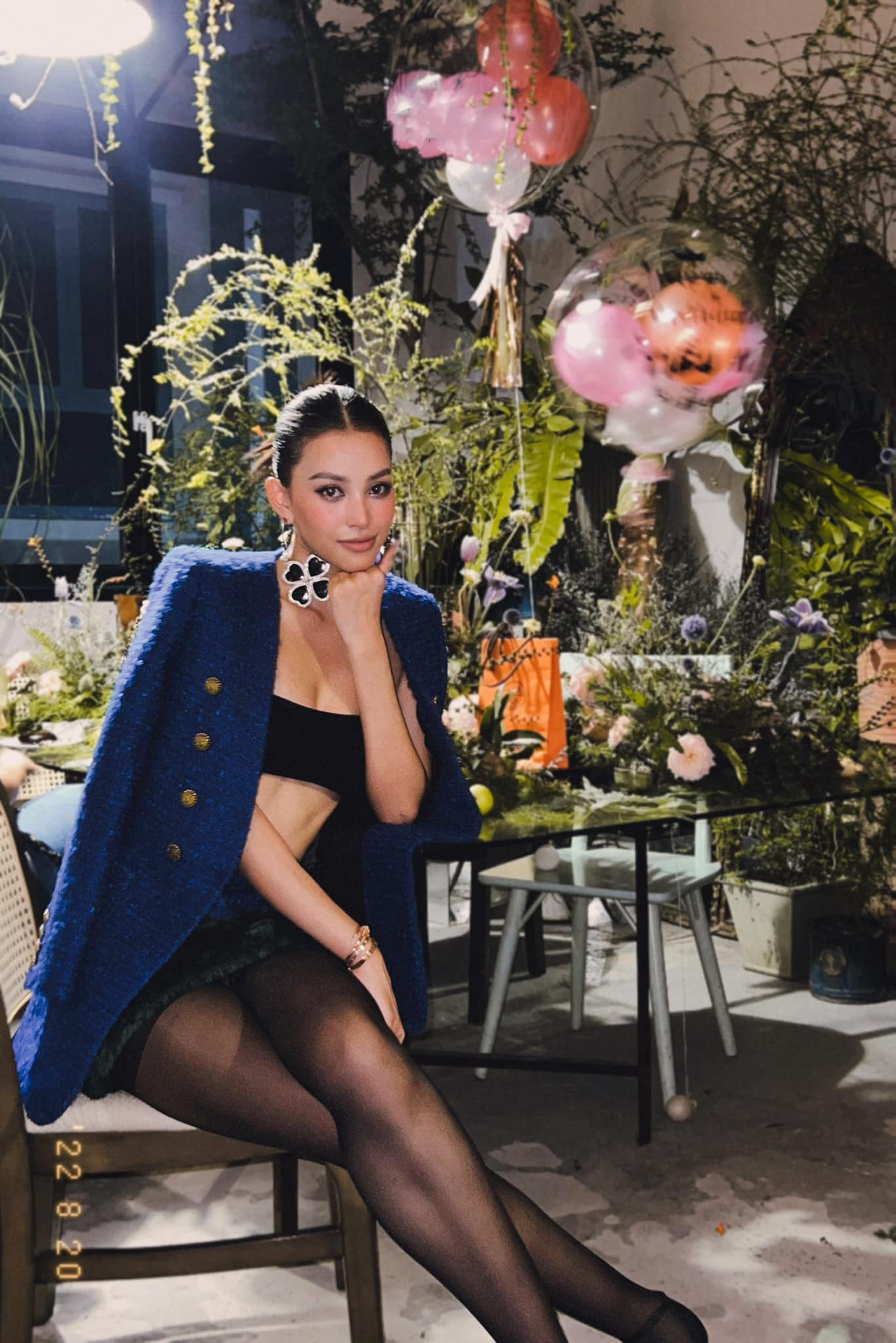 Tiểu Vy được đánh giá là một trong những hoa hậu có hình thể đẹp với chiều cao 1,75 m, số đo ba vòng 85-63-93 cm. Gương mặt của người đẹp cũng được đánh giá cao vì sự khả ái, ngọt ngào. Tiểu Vy từng đại diện Việt Nam tham dự Hoa hậu Thế giới 2018 và vào top 30 cùng các giải thưởng phụ: Top 3 Dự án Nhân ái, Top 30 phần thi Tài năng và Top 32 phần thi Top Model.