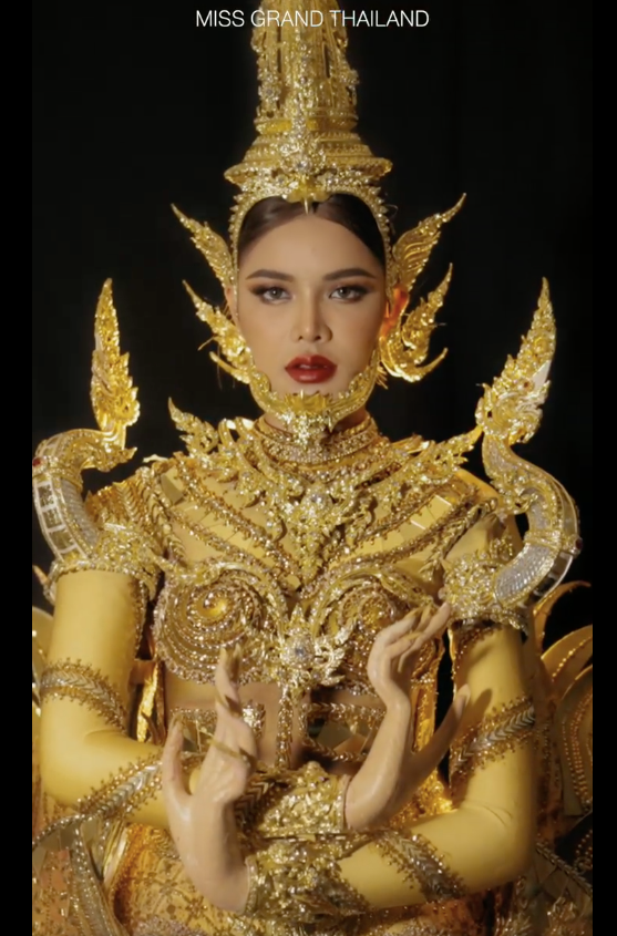 Trang phục dân tộc của Hoa hậu Hòa bình Thái Lan 2023 Aoom Thaweeporn.