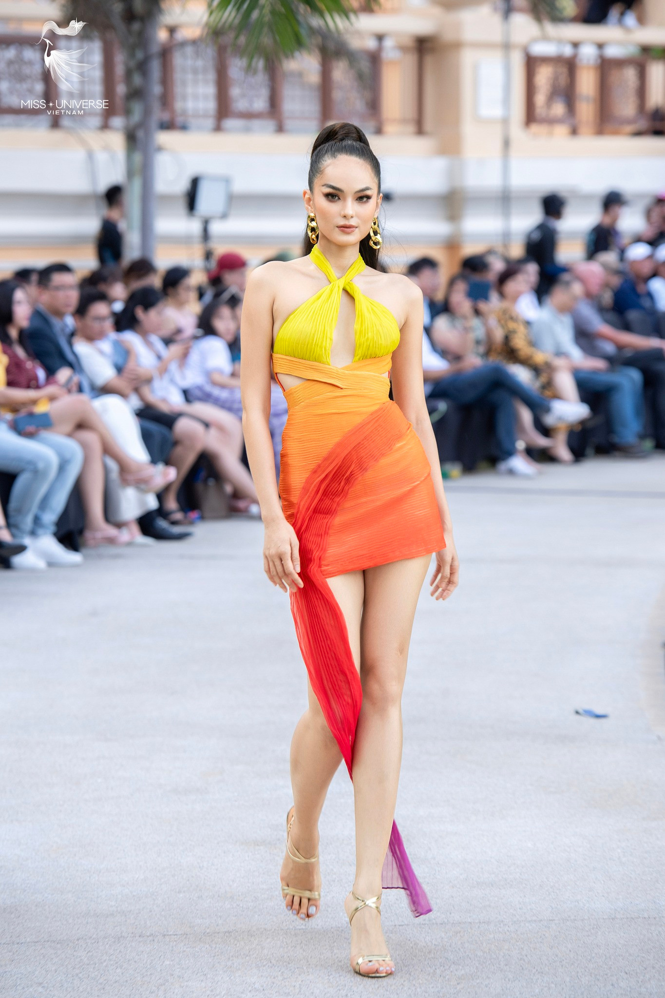 Mai Phương Thảo, Huỳnh Kim Anh và Đinh Thị Hoa cũng là những thí sinh được khán giả chú ý. Chung kết Miss Universe Vietnam 2023 với sự tham gia của top 18 thí sinh. Người chiến thắng giành quyền đại diện Việt Nam tham dự Hoa hậu Hoàn vũ 2023 tổ chức ở El Salvador vào tháng 11. Đây là năm đầu tiên Miss Universe Vietnam được tổ chức bởi đơn vị nắm bản quyền mới ở Việt Nam.