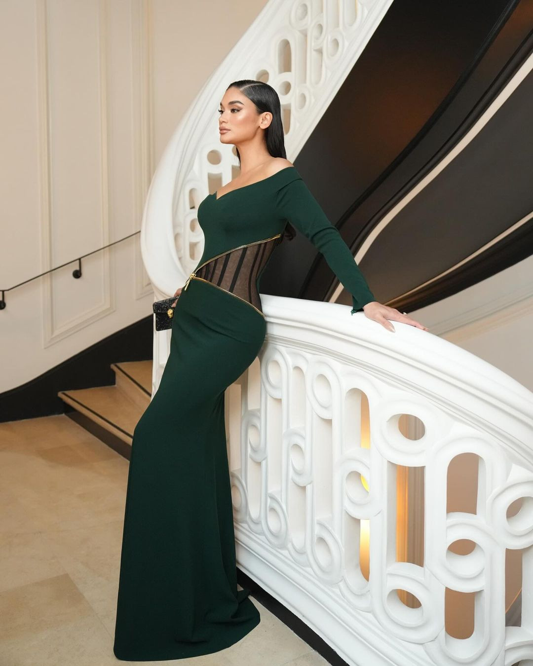 Người đẹp Philippines Pia Wurtzbach thường xuyên được mời tham dự các sự kiện thời trang lớn của thế giới. Trước đó, Pia tới Italia để tham dự Tuần lễ thời trang Milan.