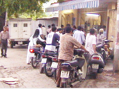 Tổng cục TCĐLCL cho biết đã thông báo cho Sở KHCN TPHCM để tiến hành thanh tra, xử lý vi phạm đối với các cơ sở có mẫu xăng không đạt chuẩn