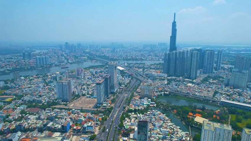 TP.HCM chưa có phương án sắp xếp đơn vị hành chính cấp huyện, cấp xã. Ảnh: NGUYỄN TIẾN TP.HCM chưa có phương án sắp xếp đơn vị hành chính cấp huyện, cấp xã. Ảnh: NGUYỄN TIẾN