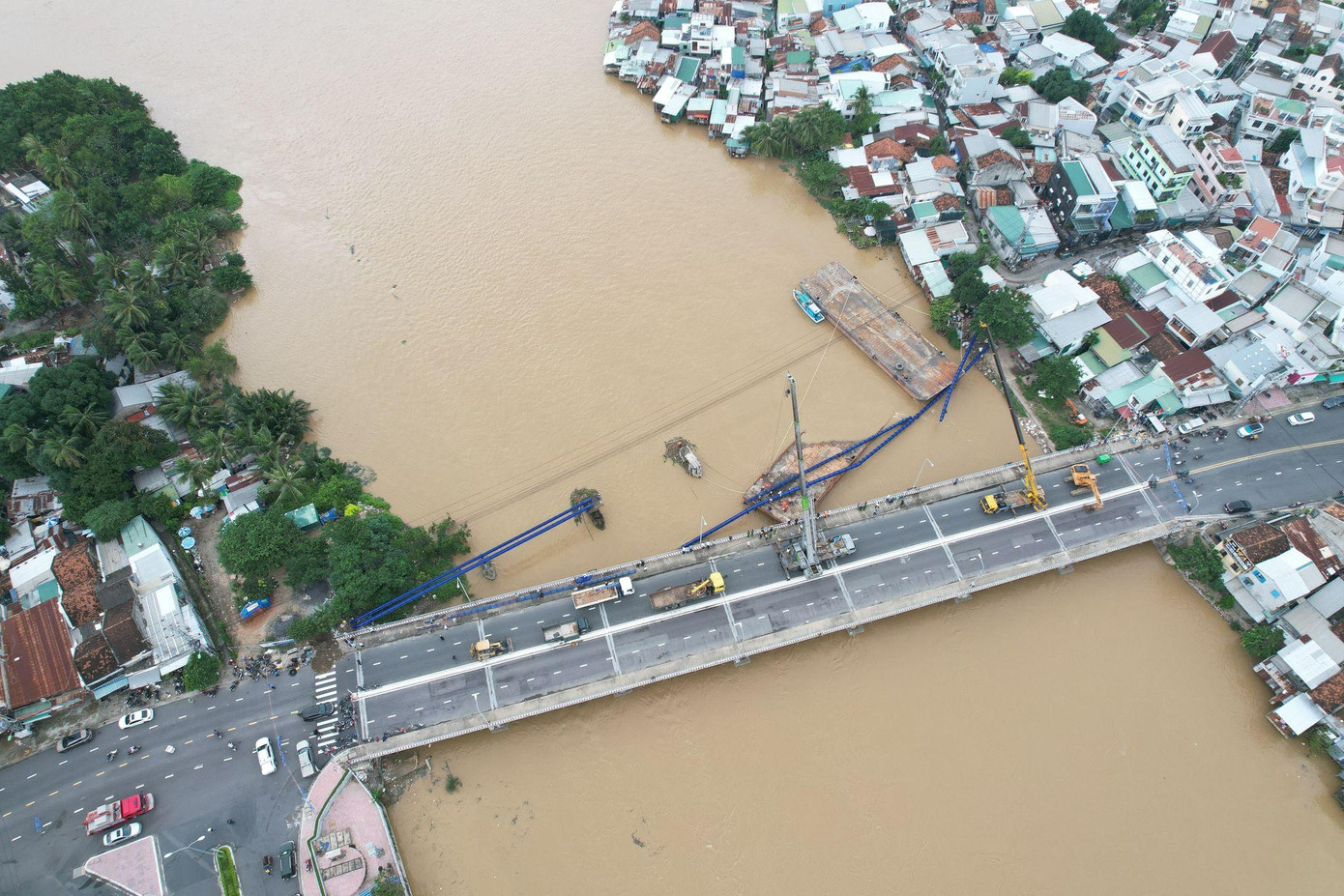 Khu vực xóm Bóng bên sông Cái - Nha Trang đang được các nhà đầu tư đề xuất lập quy hoạch xây khu đô thị.