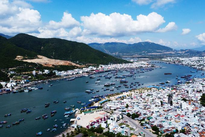 TP. Nha Trang đề nghị tỉnh Khánh Hoà cho cấp phép xây dựng tạm thời những khu vực chưa có quy hoạch chi tiết 1/500. Ảnh L.H