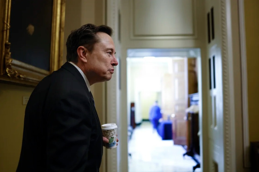 Tỷ phú Elon Musk khi đến Đồi Capitol ngày 5/12/2024. (Ảnh: Getty) Tỷ phú Elon Musk khi đến Đồi Capitol ngày 5/12/2024. (Ảnh: Getty)