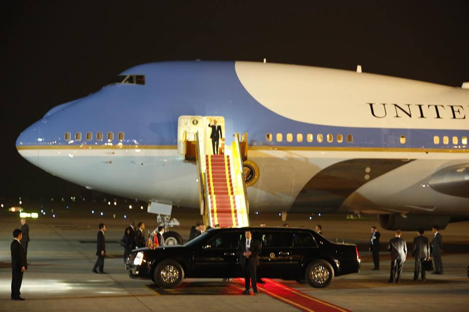 Tổng thống Mỹ Obama đã đến Hà Nội ảnh 8