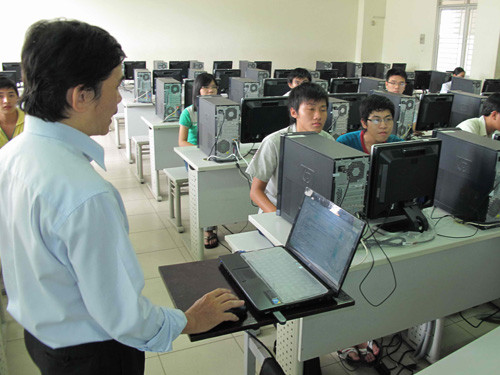 Chương trình đào tạo công nghệ thông tin Trường ĐH Khoa học tự nhiên TP.HCM là một trong 3 chương trình được AUN đánh giá đạt tiêu chuẩn