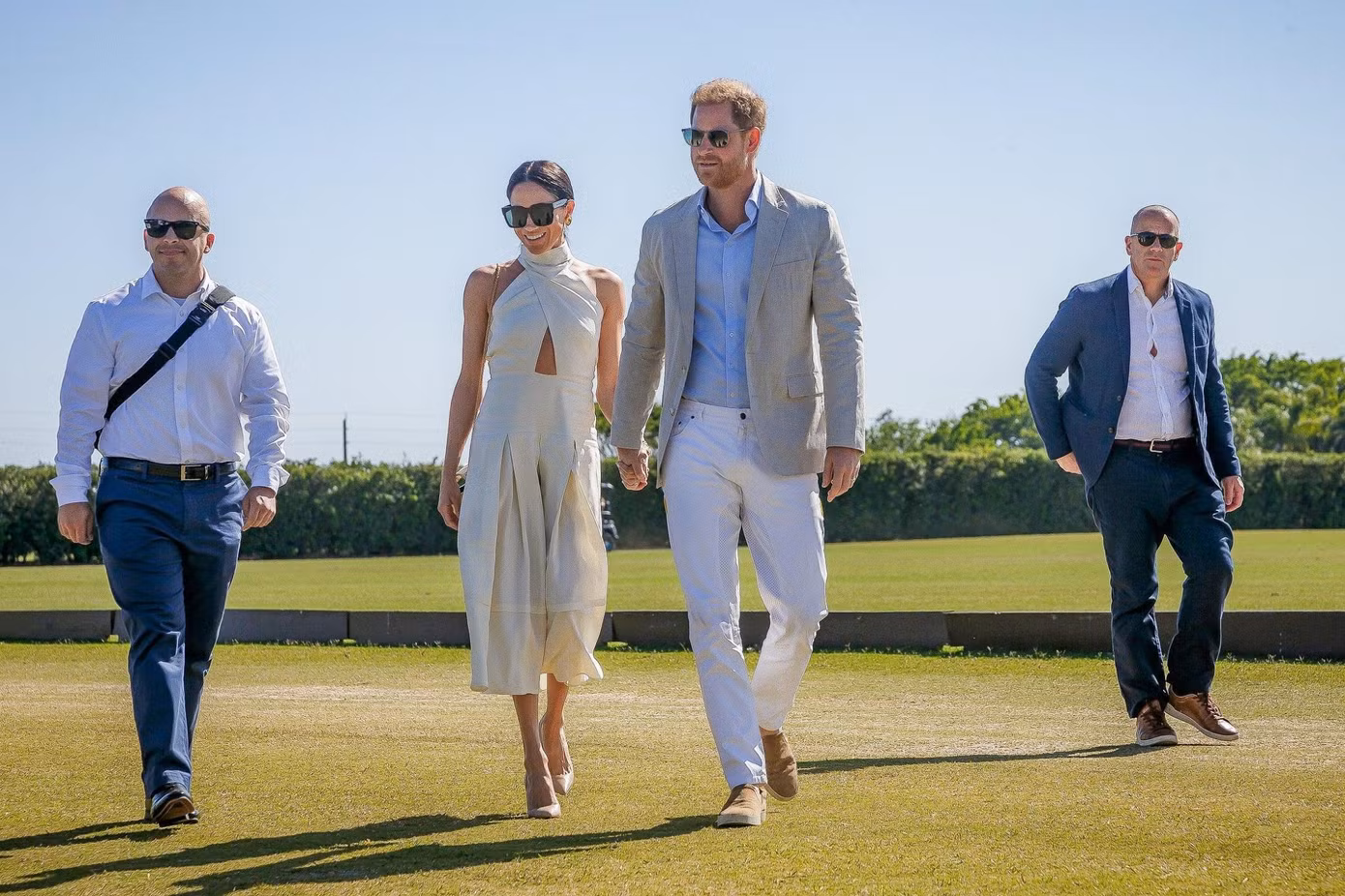 Ngày 12/4, Công tước và Nữ công tước xứ Sussex đã tham dự một trận đấu polo ở Florida, Mỹ, để quyên tiền cho Sentebale - tổ chức từ thiện dành cho trẻ em ở Châu Phi đang phải đối mặt với HIV và AIDS do Harry thành lập năm 2006. Ảnh: USA Today.