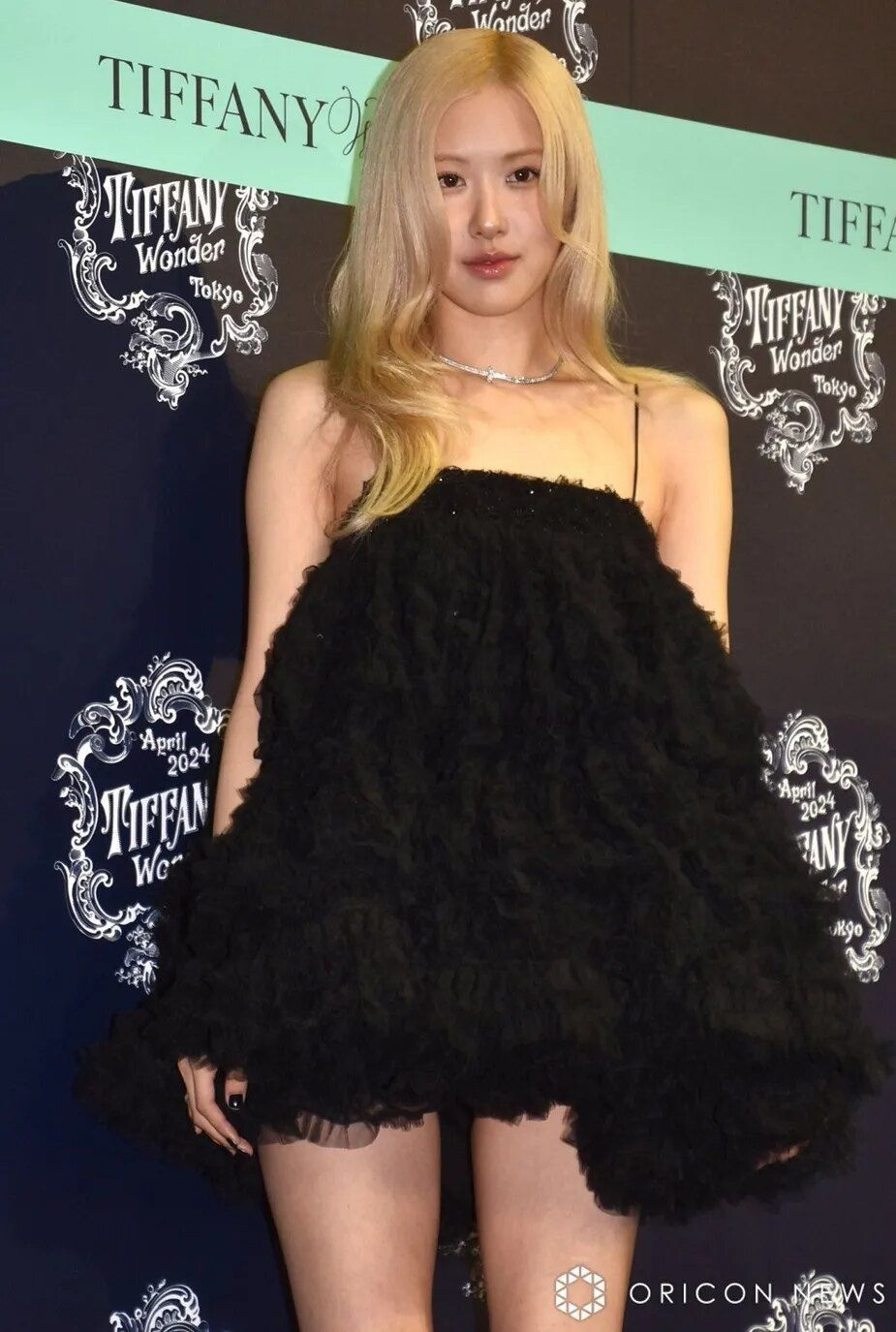 Rosé ngọt ngào tại sự kiện ở Nhật Bản. Ảnh chụp thật không dìm được nhan sắc của giọng ca chính BlackPink. Ảnh: Oricon News. Rosé ngọt ngào tại sự kiện ở Nhật Bản. Ảnh chụp thật không dìm được nhan sắc của giọng ca chính BlackPink. Ảnh: Oricon News.