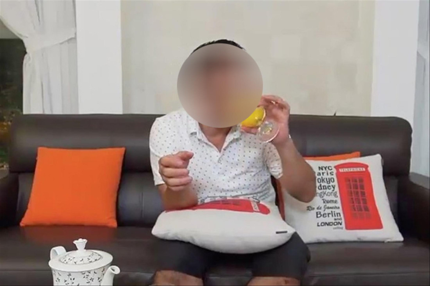 Người có tầm ảnh hưởng khi tham gia quảng cáo phải có bằng chứng cụ thể về việc trực tiếp sử dụng sản phẩm Người có tầm ảnh hưởng khi tham gia quảng cáo phải có bằng chứng cụ thể về việc trực tiếp sử dụng sản phẩm