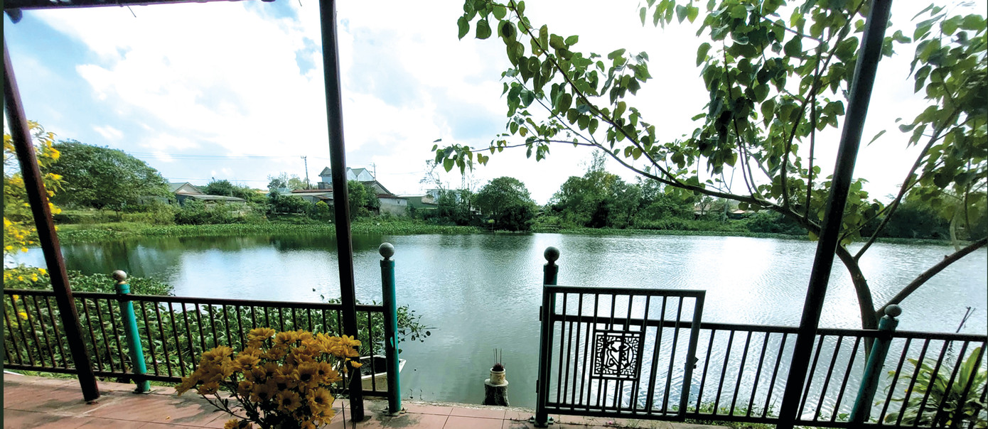 Bàu Đá nơi lưu dấu lịch sử mở cõi trước miếu thờ Huyền Trân