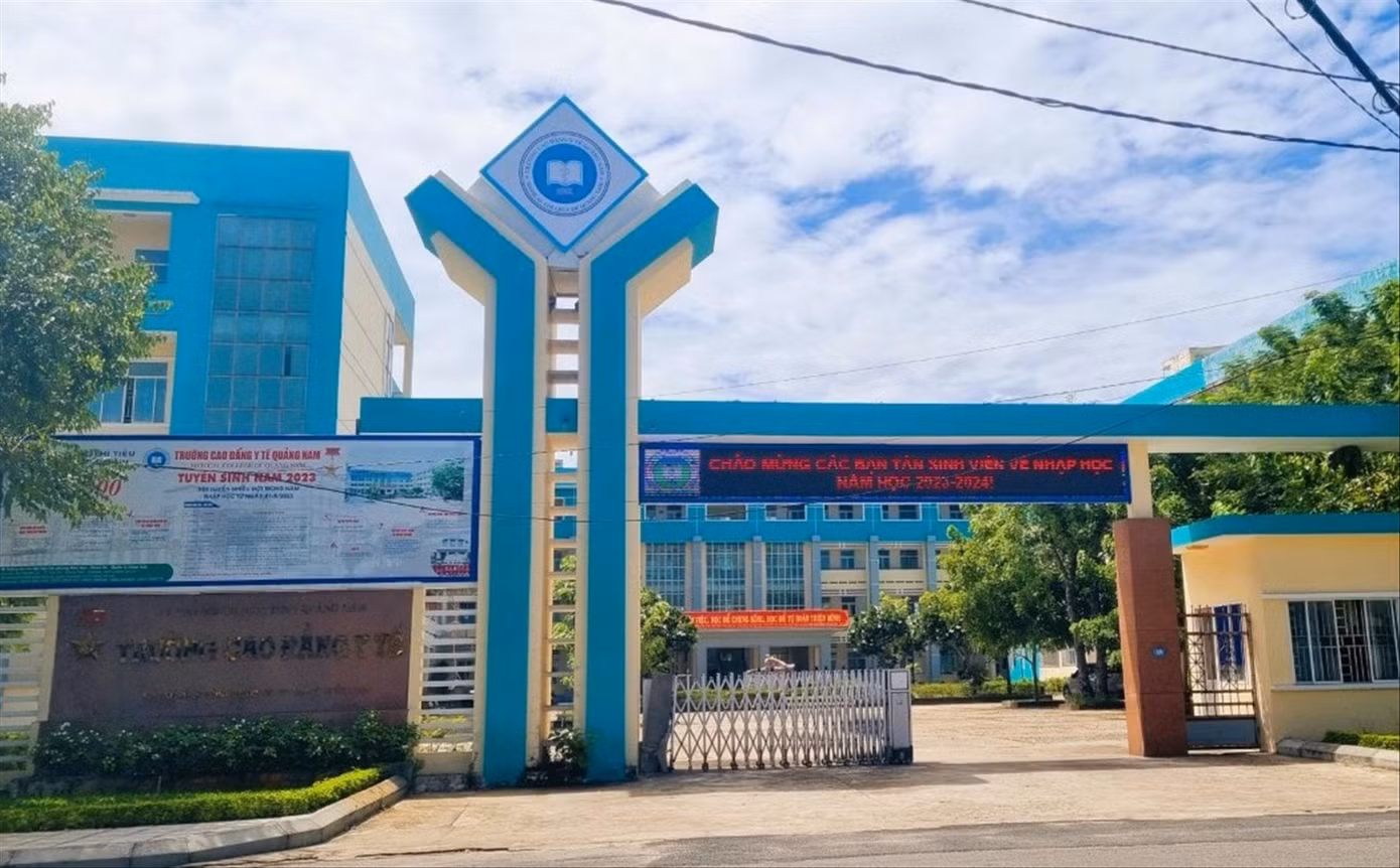 Cán bộ, giảng viên Trường CĐYT Quảng Nam sẽ được giải quyết nợ lương trước Tết Nguyên đán