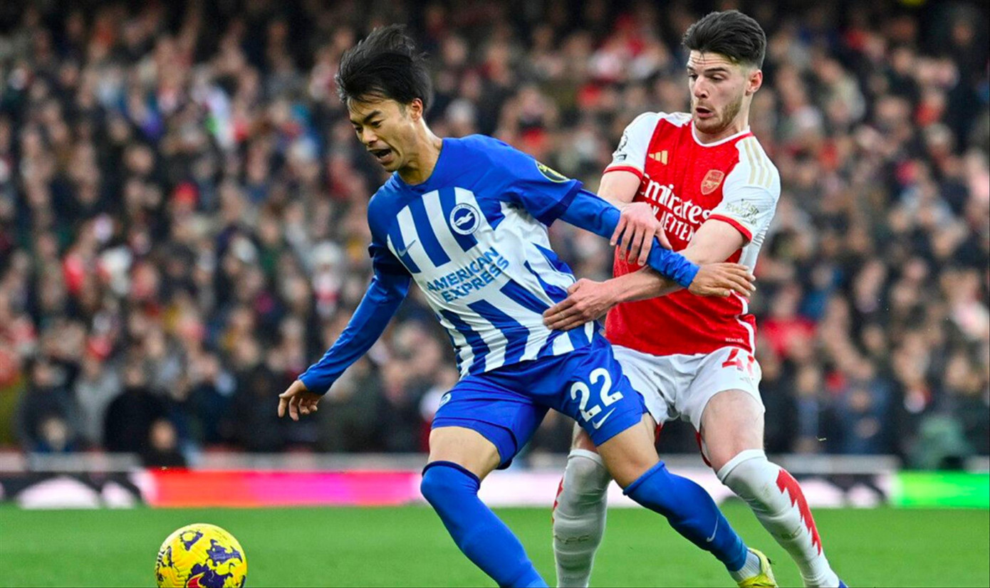 Mitoma cho rằng tại Brighton, anh hòa nhập tốt hơn so với ĐTQG