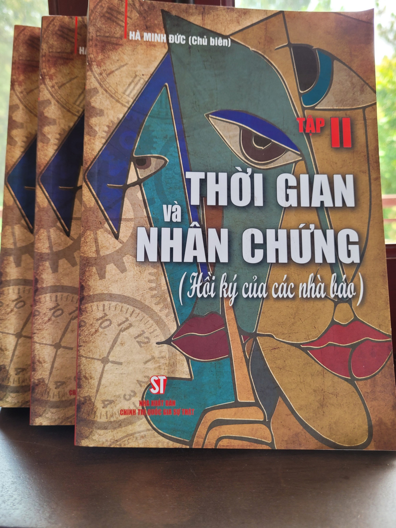 Bộ sách Thời gian và nhân chứng.