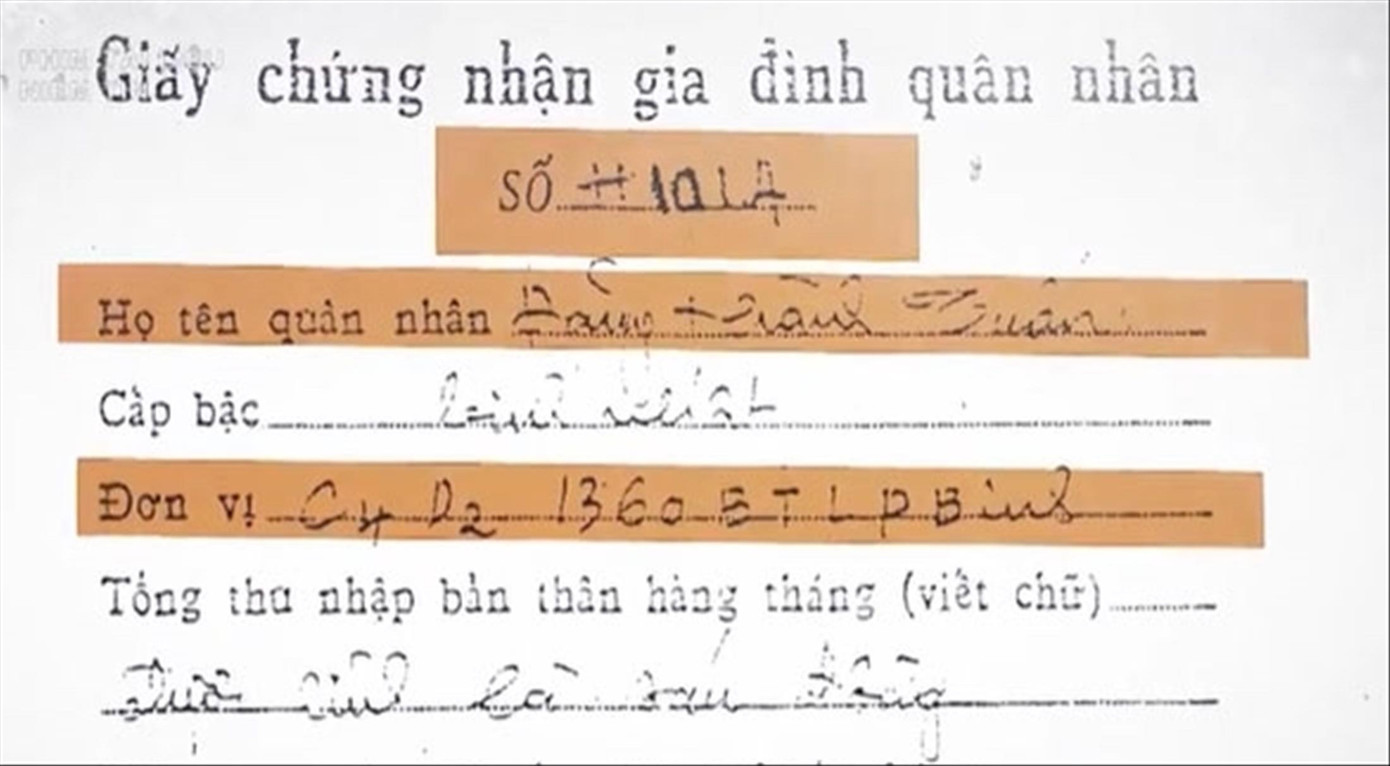 Giấy chứng nhận gia đình quân nhân của liệt sĩ Đặng Thành Tuấn.