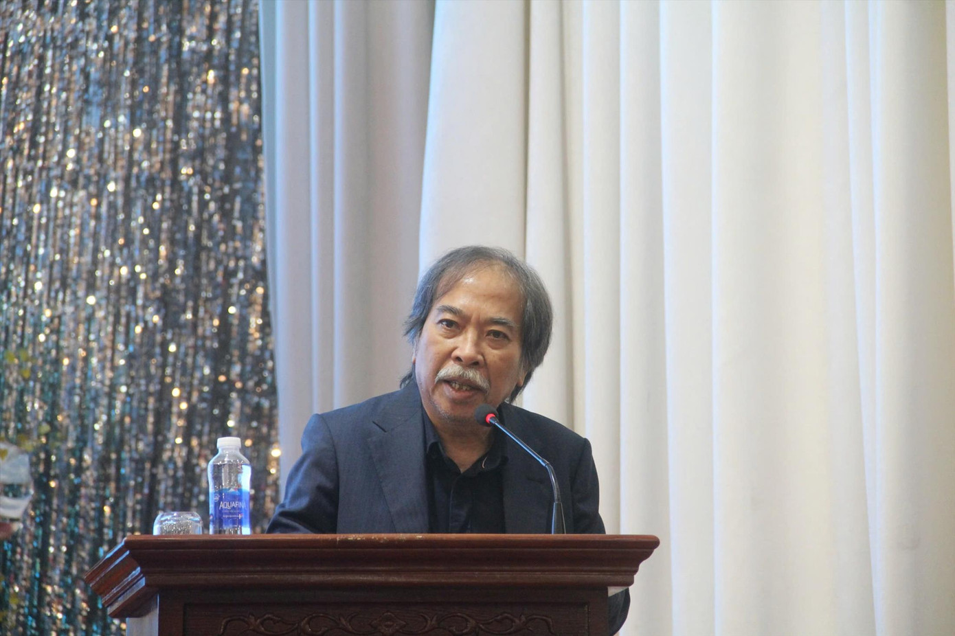 Nhà thơ Nguyễn Quang Thiều nhận định, những bước ngoặt lịch sử của đất nước đã tác động to lớn tới sự phát triển của văn học Việt Nam.